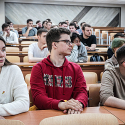 Генеральный директор АО «КОНСИСТ-ОС» провёл для студентов ИИТ лекцию «ИТ-инфраструктура организаций атомной отрасли»
