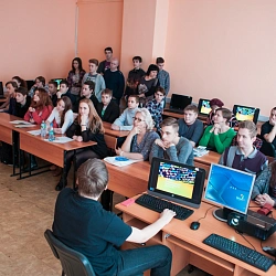В колледже при Университете состоялся День открытых дверей