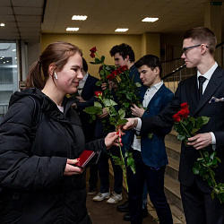 В РТУ МИРЭА прошли торжественные мероприятия, посвящённые Международному женскому дню   