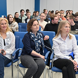 В РТУ МИРЭА состоялась встреча студентов с представителями АО «НПО «КИС»