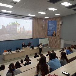 Более 500 человек приняли участие в мероприятиях ИТХТ имени М.В. Ломоносова в ноябре