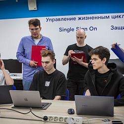 Институт информационных технологий РТУ МИРЭА стал площадкой хакатона IT Academy Hack 2025 «Когда данные стали большими»