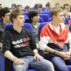 9 апреля в кампусе на улице Стромынка состоялась встреча студентов с ветераном, известным ученым в области ракетных двигателей, профессором, доктором технических наук Борисом Тимофеевичем Ерохиным.