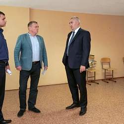 Состоялся «Час ректора» в Доме студента на Первомайской