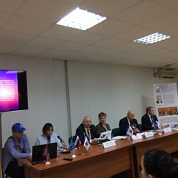 Представители Физико-технологического института приняли участие в Салоне «Архимед - 2018»