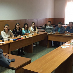 Состоялось заседание студенческого научного сообщества кафедры «Организационно-кадровая работа в органах государственной власти»