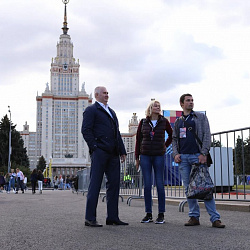 На Московском параде студентов РТУ МИРЭА представила самая многочисленная делегация