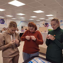 Студенты Института перспективных технологий и индустриального программирования посетили Научно-образовательный центр биомедицинской инженерии