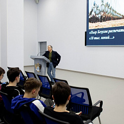 В Детском технопарке РТУ МИРЭА «Альтаир» прошла встреча с представителем компании «Ростелеком-Солар»