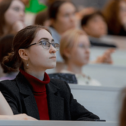 Состоялась встреча компании «Генериум» со студентами ИТХТ имени М.В. Ломоносова в рамках цикла встреч с партнёрами «Химия успеха»