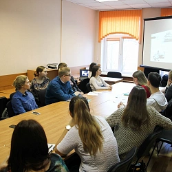 В кампусе на улице Стромынка состоялось заседание кружка «Креативная экономика»