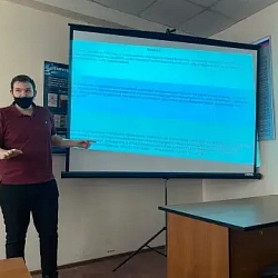Кружок «Креативная экономика» организовал дискуссию о народных предприятиях