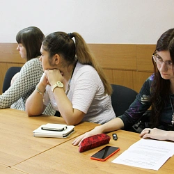 В кампусе на улице Стромынка состоялось заседание кружка «Креативная экономика»