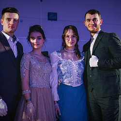 «Веков связующая нить»: в РТУ МИРЭА прошёл бал