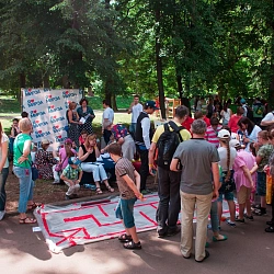 Студенты и преподаватели Университета приняли участие в фестивале «Наука в парке».