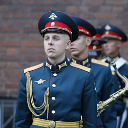 Прошло вручение погон выпускникам военной кафедры РТУ МИРЭА