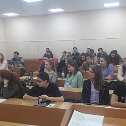 В ходе открытой лекции студенты обсудили вопросы трудоустройства