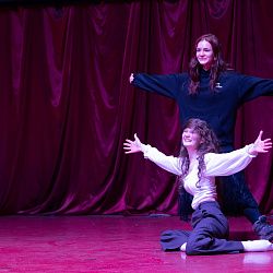 Театральная студия «ПАХТ им. 1900 года» представила творческий вечер в РТУ МИРЭА