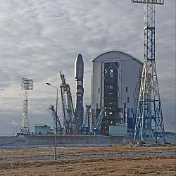 Ракетоноситель Союз-2.1б с малым космическим аппаратом RTU MIREA1 подготовлен к запуску