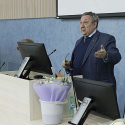  В РТУ МИРЭА отпраздновали юбилей кафедры химии и технологии основного органического синтеза