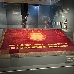 Студенты 1-го курса РТУ МИРЭА побывали на выставке «Победа. Будущее за нами!»