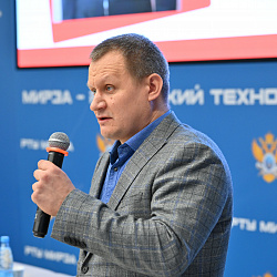 В МИРЭА — Российском технологическом университете состоялось торжественное открытие нового сезона проекта «Обучение служением»