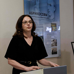 В колледже РТУ МИРЭА открылась выставка «Наследие выдающихся предпринимателей России» 