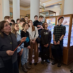 Первокурсники ИПТИП посетили минералогический музей им А.Е. Ферсмана