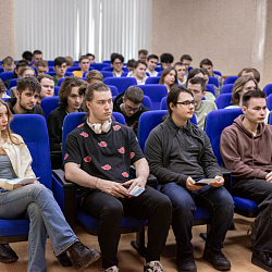 Представители Загорского оптико-механического завода провели встречу для студентов ИПТИП