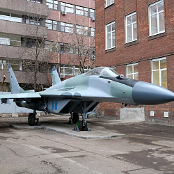 Военный учебный центр при РТУ МИРЭА получил самолёт МИГ-29