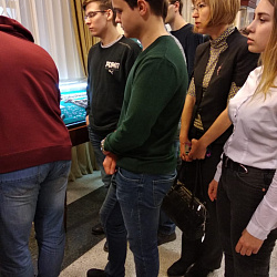 Студенты ИНТЕГУ проявили эрудицию на экскурсии по Центральному банку РФ