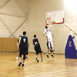 В спортивном комплексе на Стромынке, 20 состоялась встреча группового этапа по баскетболу между сборной МИРЭА и МФТИ
