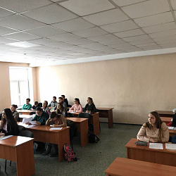 Состоялось очередное заседание в рамках научного студенческого кружка «Креативная экономика»