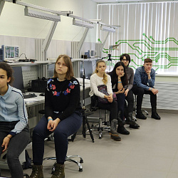 Детский технопарк «Альтаир» в рамках сотрудничества с компанией «Генериум» посетили учащиеся и сотрудники МБОУ «Вольгинская СОШ»