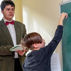 В университете прошли математические бои для школьников 7–8 и 9–10 классов