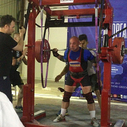 Заведующий Кафедрой физического воспитания-1 принял участие в Чемпионате Европы по пауэрлифтингу, силовому двоеборью, жиму лёжа и становой тяге