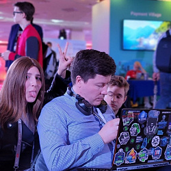 Студенты и преподаватели Института комплексной безопасности и специального приборостроения посетили международный форум от Positive Hack Days