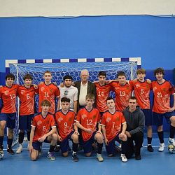 Команда колледжа РТУ МИРЭА заняла первое место в соревнованиях по футболу и вышла в финал