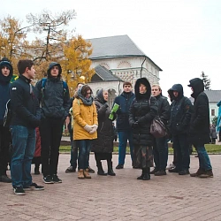 Студенты университета посетили Троице-Сергиеву Лавру с экскурсией