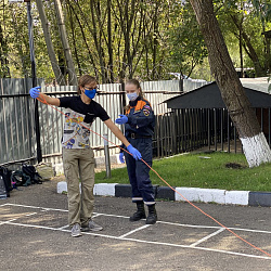 Столичные школьники попробовали себя в роли спасателей на базе ВЦПСФ РТУ МИРЭА