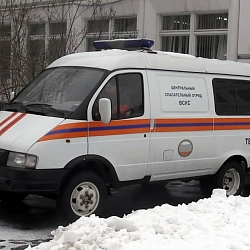Студенты-спасатели Университета провели показательные выступления для школьников