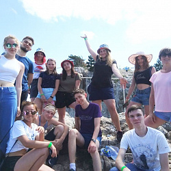 Студенты университета вернулись с каникул в Крыму