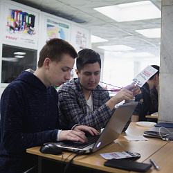 В университете прошёл первый открытый хакатон по информационным технологиям PahdaHack