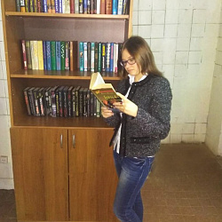 В Доме студента на Нарвской установлены шкафы с книгами