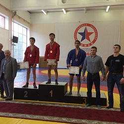 Студенты университета завоевали «серебро» и «бронзу» на турнире по спортивному самбо