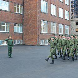 Выпускникам военного учебного центра РТУ МИРЭА вручили погоны