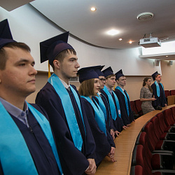 Прошло торжественное вручение дипломов выпускникам Института РТС