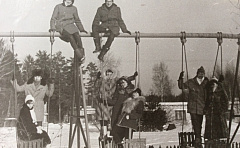 1986 - Зимние каникулы группы АМ-1-83 на турбазе в Конаково.