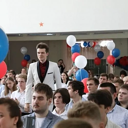 В Колледже программирования и кибербезопасности прошло торжественное вручение дипломов выпускникам 2022 года