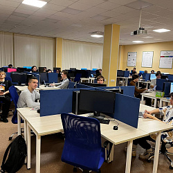 Студенты колледжа РТУ МИРЭА освоили базовые навыки работы с 3D-принтером в рамках мастер-класса «Разработка и сборка полевых инструментов для мероприятий Red Team»